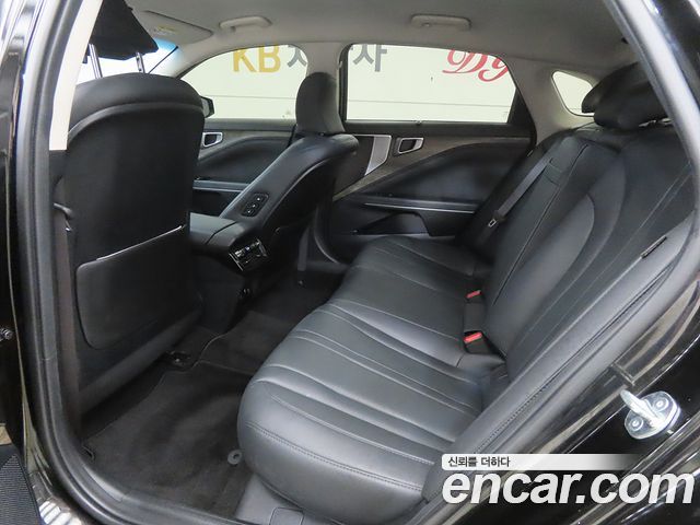 Kia K8 2.5 Gasoline 2WD Noblesse 2023 — фото 6