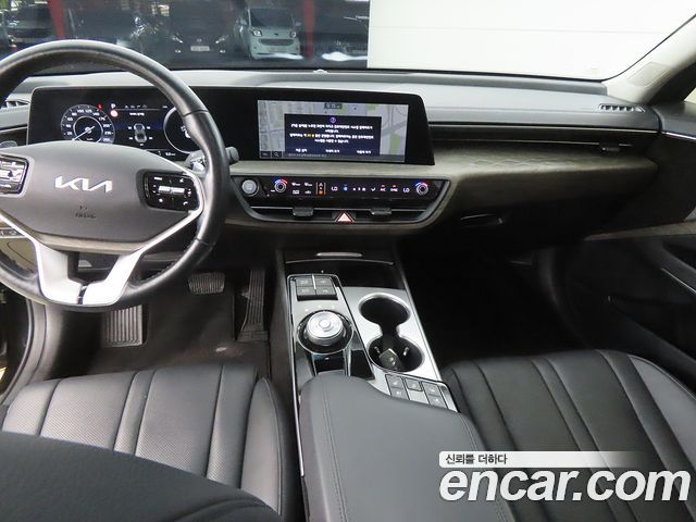 Kia K8 2.5 Gasoline 2WD Noblesse 2023 — фото 7