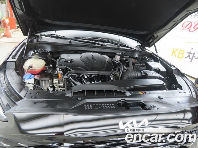 Kia K8 2.5 Gasoline 2WD Noblesse 2023 — фото 23