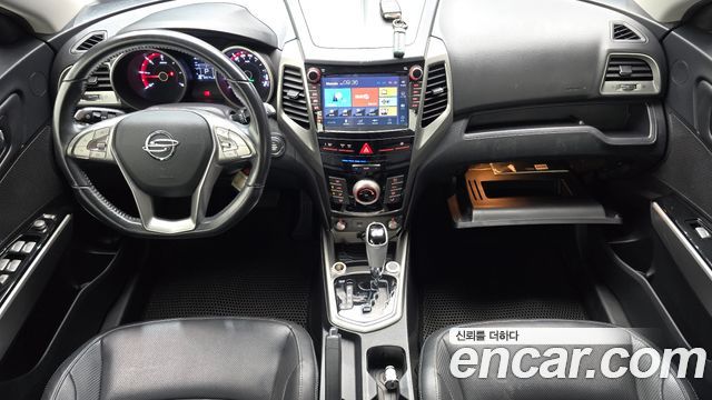 KG Mobility (SsangYong) Tivoli Diesel VX 2WD 2016 — фото 7