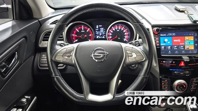 KG Mobility (SsangYong) Tivoli Diesel VX 2WD 2016 — фото 13