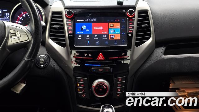 KG Mobility (SsangYong) Tivoli Diesel VX 2WD 2016 — фото 16