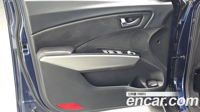 KG Mobility (SsangYong) Tivoli Diesel VX 2WD 2016 — фото 24
