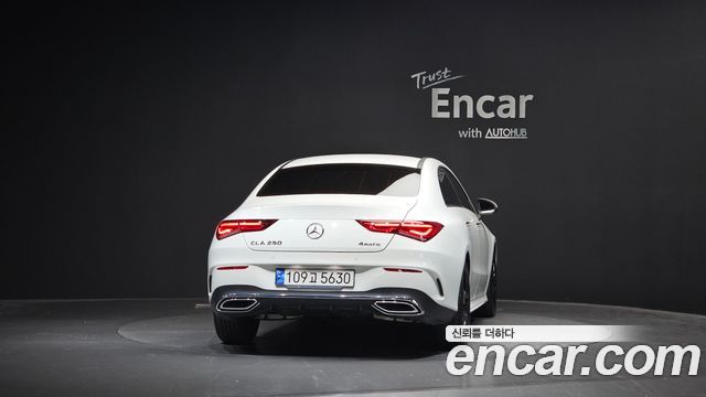 Mercedes-Benz CLA-Class (C118) CLA250 4MATIC 2023 — фото 4