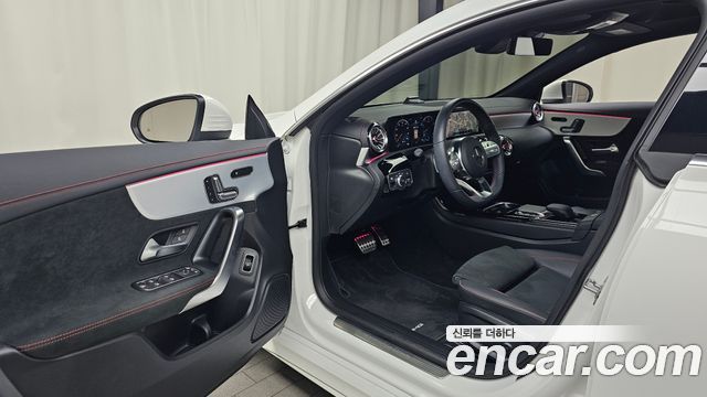 Mercedes-Benz CLA-Class (C118) CLA250 4MATIC 2023 — фото 10
