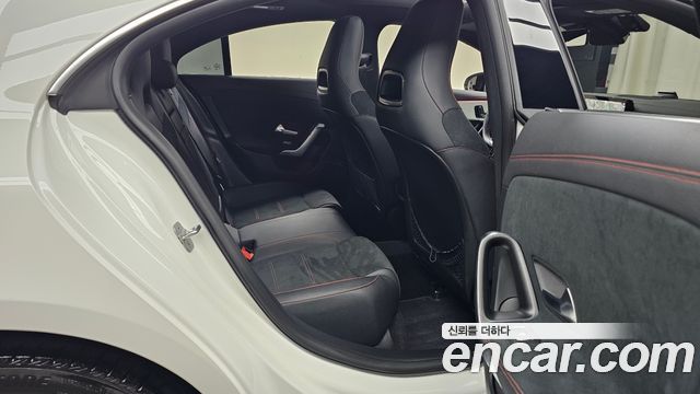 Mercedes-Benz CLA-Class (C118) CLA250 4MATIC 2023 — фото 11