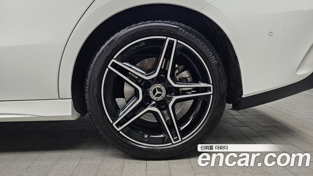 Mercedes-Benz CLA-Class (C118) CLA250 4MATIC 2023 — фото 21