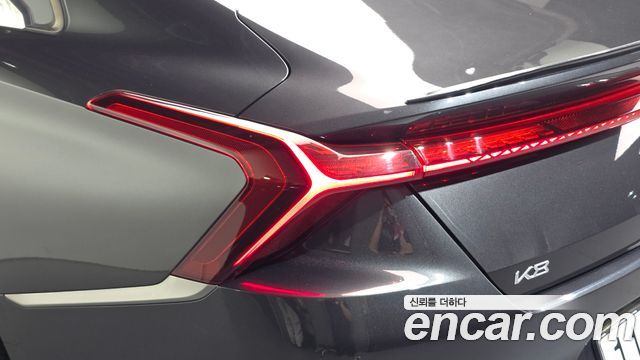 Kia K8 Hybrid Signature 2023 — фото 23