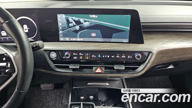 Kia K8 2.5 Gasoline 2WD Noblesse Light 2022 — фото 12