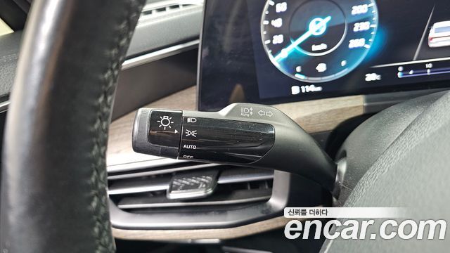 Kia K8 2.5 Gasoline 2WD Noblesse Light 2022 — фото 28