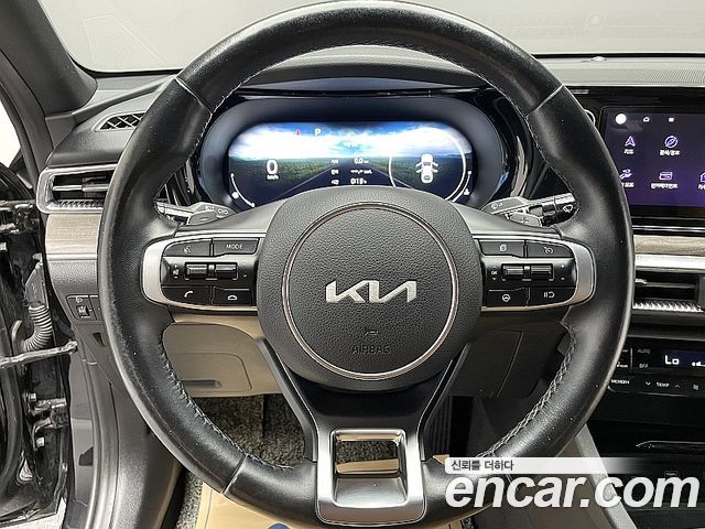 Kia K5 (III) 2.0 Noblesse 2022 — фото 15