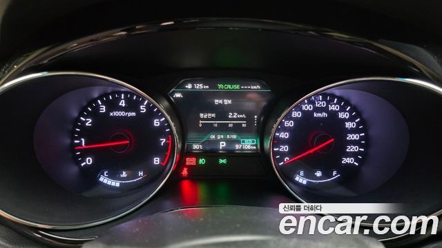 Kia Carnival 9-seater Limousine(Special vehicle) 2019 — фото 8