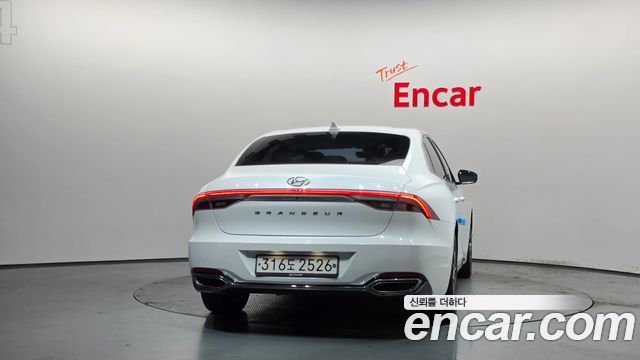 Hyundai Grandeur (IG) 3.0 LPi Rent Car Premium 2020 — фото 4