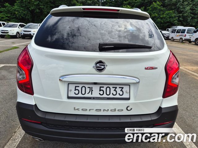 KG Mobility (SsangYong) Style Korando C 2.2 RX 4WD DLX 2017 — фото 4