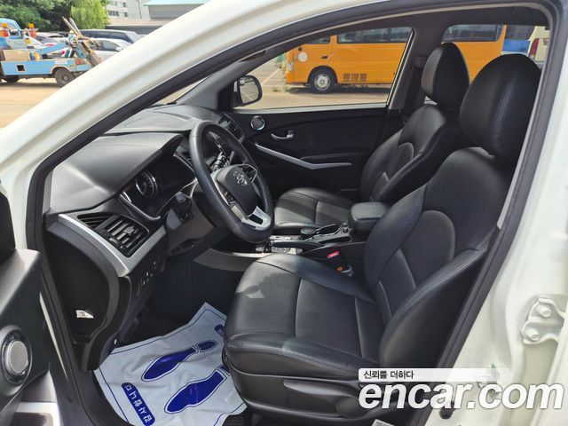 KG Mobility (SsangYong) Style Korando C 2.2 RX 4WD DLX 2017 — фото 10