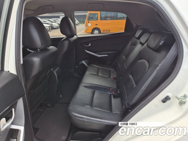 KG Mobility (SsangYong) Style Korando C 2.2 RX 4WD DLX 2017 — фото 15