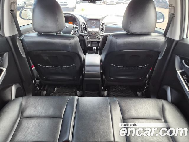KG Mobility (SsangYong) Style Korando C 2.2 RX 4WD DLX 2017 — фото 16