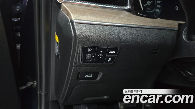 Kia K5 (III) 2.0 Signature 2020 — фото 16