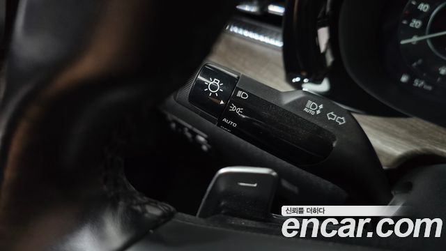 Kia K5 (III) 2.0 Signature 2020 — фото 17