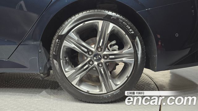Kia K5 (III) 2.0 Signature 2020 — фото 21