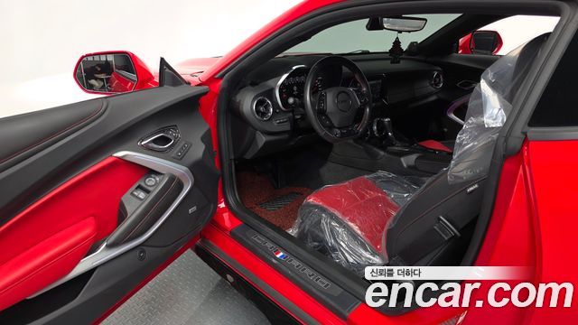 Chevrolet Camaro SS 6.2 V8 Volcano Red 2021 — фото 10
