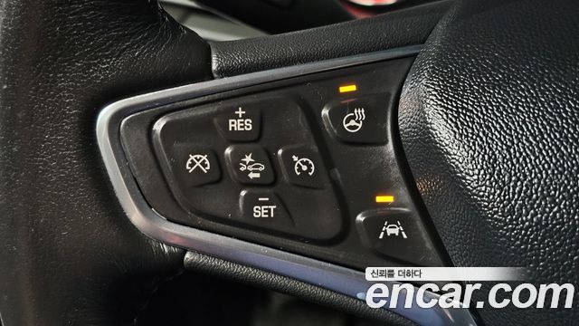 Chevrolet Malibu 2.0 Turbo Redline 2022 — фото 13