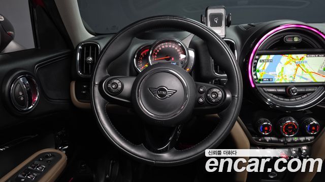 MINI Cooper D Countryman ALL4 HIGH 2nd 2019 — фото 13