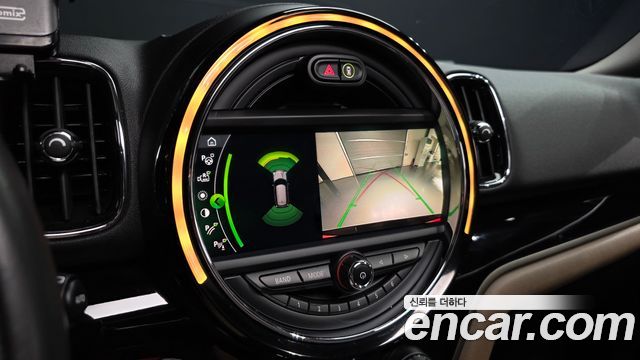 MINI Cooper D Countryman ALL4 HIGH 2nd 2019 — фото 15