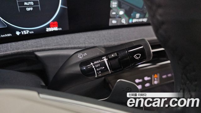 Kia EV6 Long Range 4WD Air 2023 — фото 29