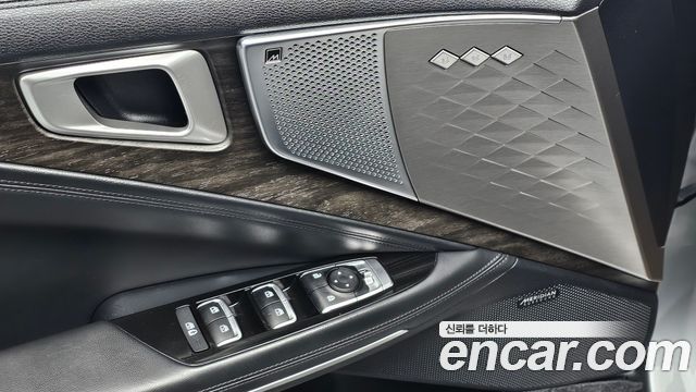 Kia K8 3.5 LPG 2WD Noblesse 2022 — фото 31