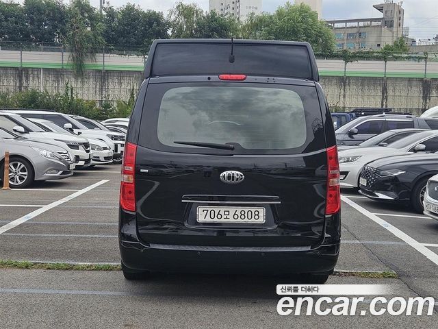 Hyundai Grand Starex Limousine LPi 2019 — фото 4