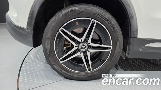 Mercedes-Benz EQA (H243) EQA250 AMG Package Plus 2022 — фото 21