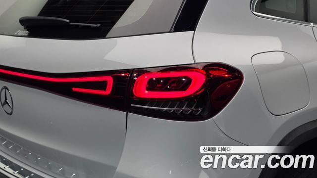 Mercedes-Benz EQA (H243) EQA250 AMG Package Plus 2022 — фото 23