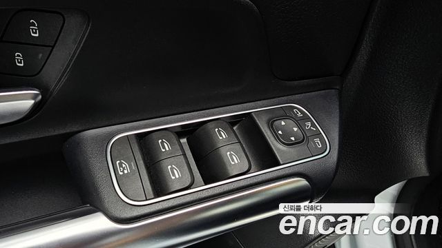 Mercedes-Benz EQA (H243) EQA250 AMG Package Plus 2022 — фото 28