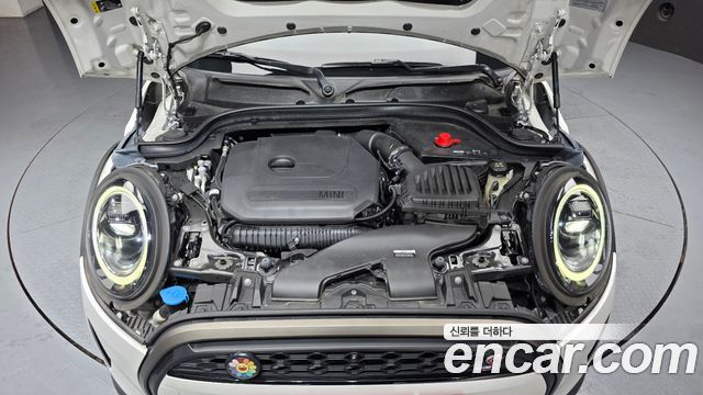 MINI Cooper S Convertible Resolute Edition 3rd Gen 2024 — фото 6