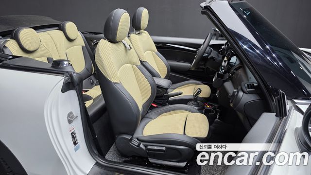 MINI Cooper S Convertible Resolute Edition 3rd Gen 2024 — фото 12