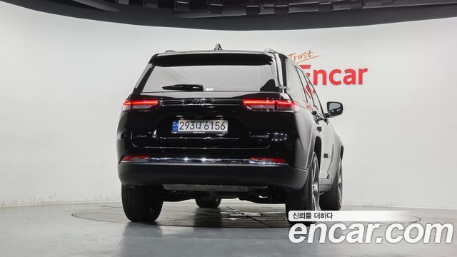 Jeep Grand Cherokee (WL) 3.6 Limited 2023 — фото 4