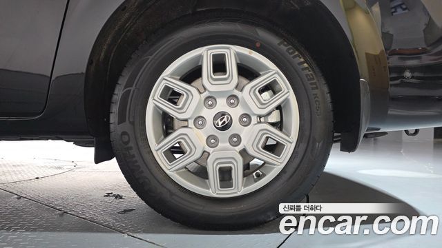 Hyundai Staria HEV 1.6T Cargo 2-Seater Modern 2026 — фото 21