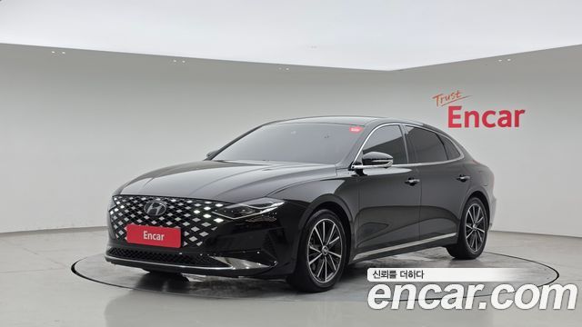 Hyundai Grandeur (IG) 2.5 Le Blanc 2023 — фото 1