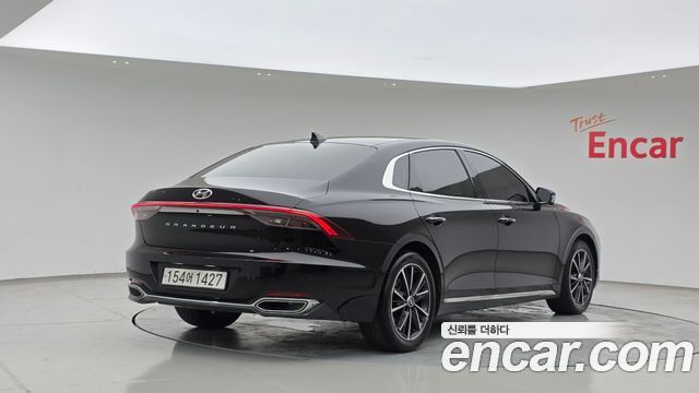Hyundai Grandeur (IG) 2.5 Le Blanc 2023 — фото 2