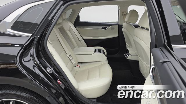 Hyundai Grandeur (IG) 2.5 Le Blanc 2023 — фото 12