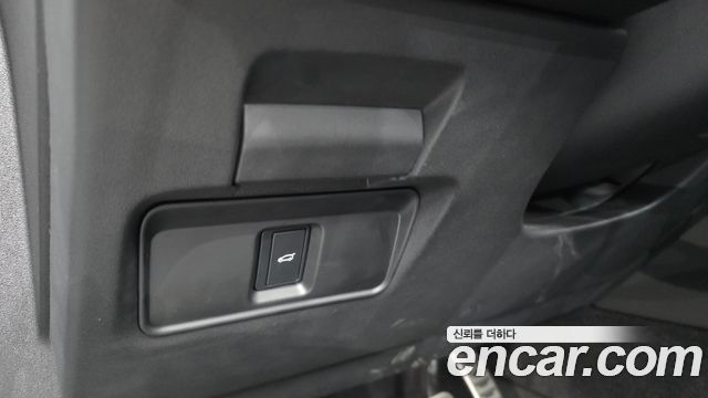 Land Rover Discovery Sport (II) P250 Dynamic SE 2024 — фото 38