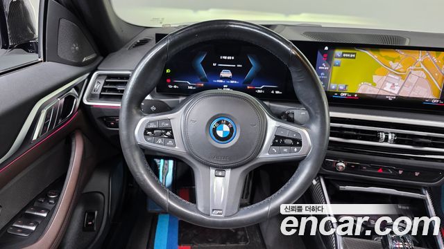 BMW i4 eDrive40 M Sports Pro 2023 — фото 13