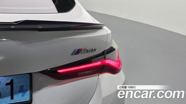 BMW i4 eDrive40 M Sports Pro 2023 — фото 23