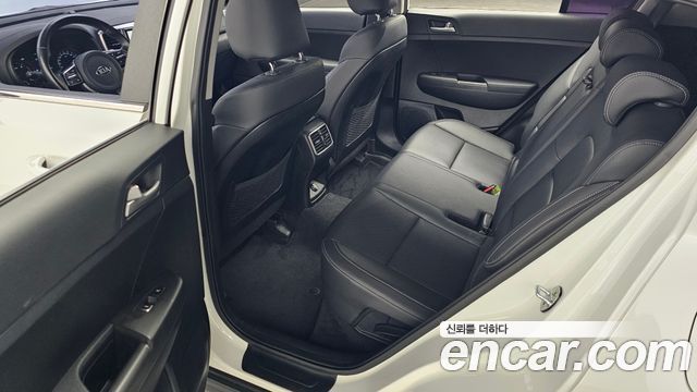 Kia Sportage The Bold Diesel 2.0 2WD Prestige 2019 — фото 11