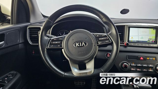 Kia Sportage The Bold Diesel 2.0 2WD Prestige 2019 — фото 15