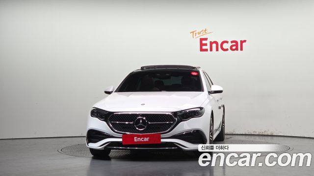 Mercedes-Benz E-Class (W214) E300 4MATIC AMG Line 2026 — фото 3