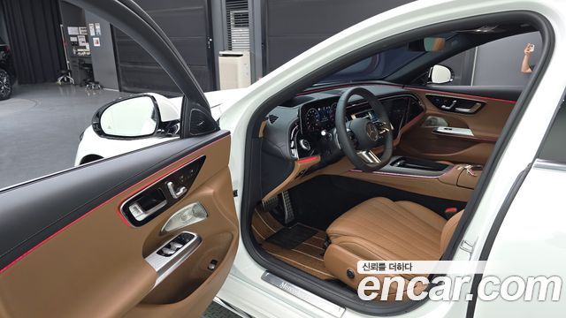 Mercedes-Benz E-Class (W214) E300 4MATIC AMG Line 2026 — фото 10