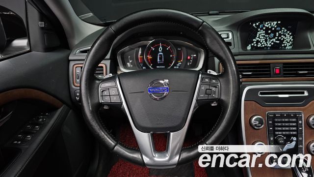 Volvo XC70 D4 3rd 2016 — фото 13