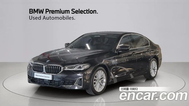 BMW 5 Series (G30) 520i Luxury